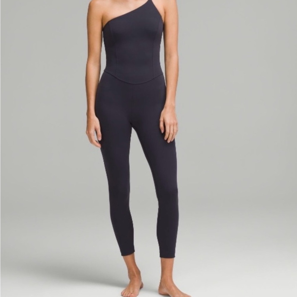lululemon athletica SmoothCover One-Shoulder Bodysuit 25”